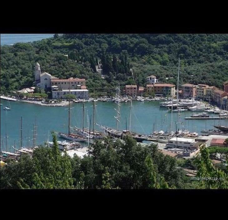 Onde House Casa Vacanze Le Grazie Портовенере Екстериор снимка